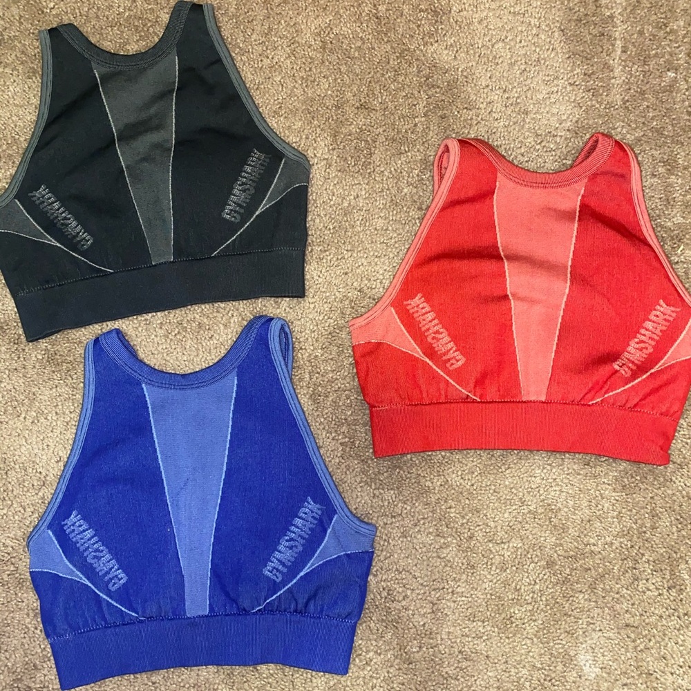 Gymshark leggings/ sports bra set size x-small not sold online anymore.